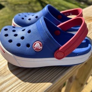Crocs toddler EUC